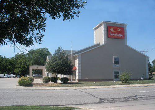 Best Western Plus Midwest Inn & Suites Salina Εξωτερικό φωτογραφία