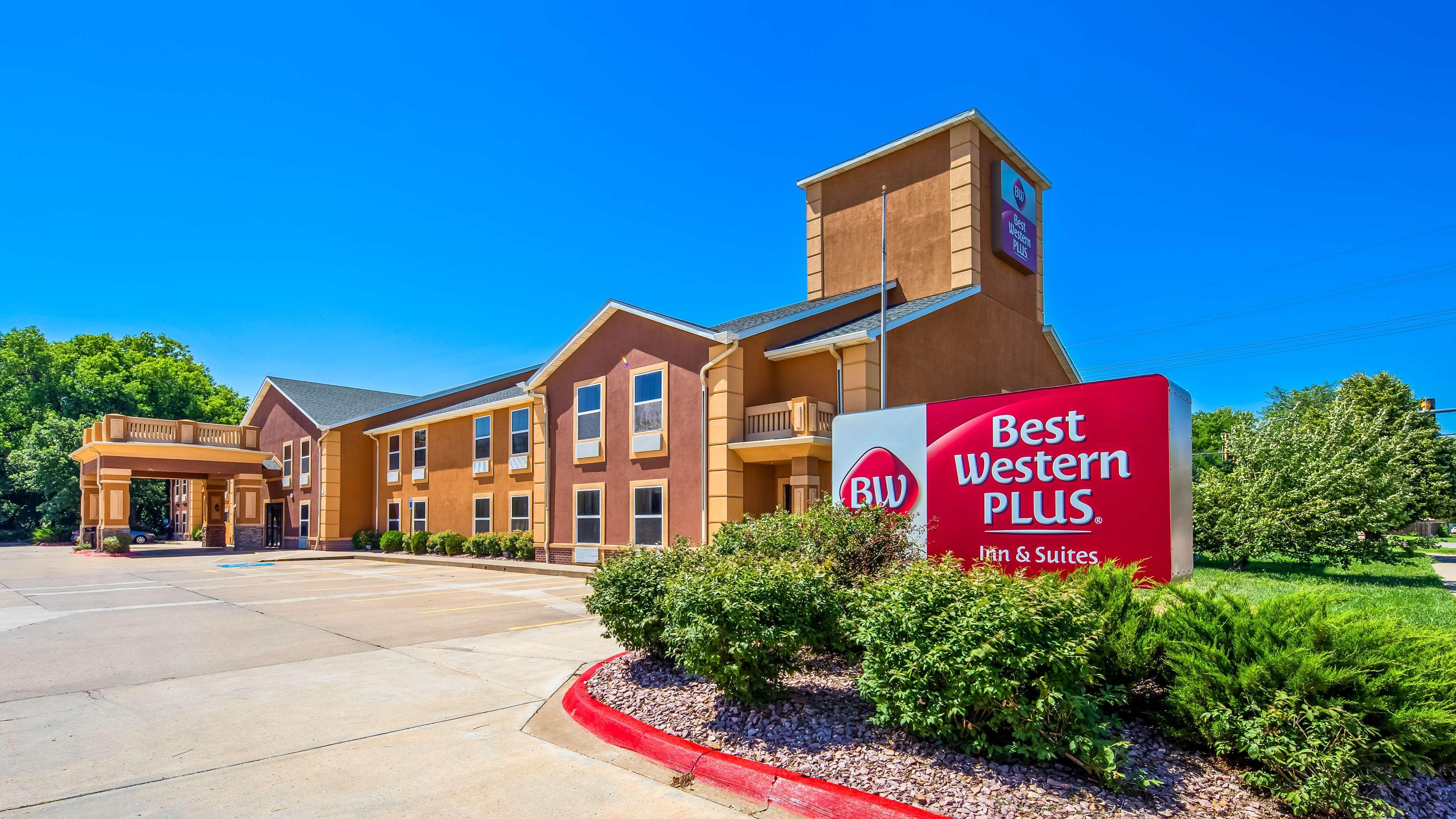 Best Western Plus Midwest Inn & Suites Salina Εξωτερικό φωτογραφία