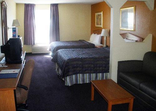 Best Western Plus Midwest Inn & Suites Salina Δωμάτιο φωτογραφία